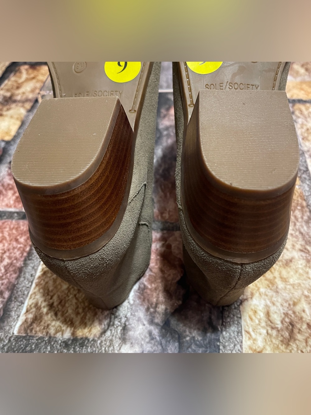Sole Society So-Breyon Women Suede Ankle Boots Taupe Size 9 Western Office Ranch - Picture 9 of 10